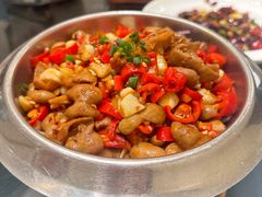 干锅肥肠-藏湘馆(棠石路店)