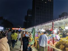 -大学城夜市
