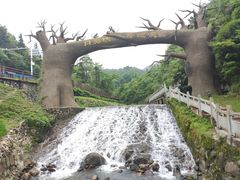 -梅岭月亮湾山体公园
