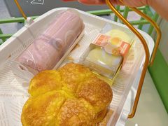-顶东面包花园·生日蛋糕(太平店)