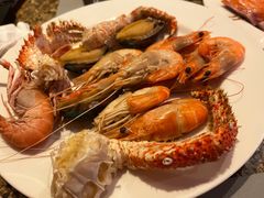 -怡咖啡海鲜自助餐厅(浦东香格里拉店)