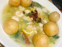 -乐达酸菜鱼面(山师东路店)