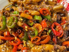 -堂瓦里·33年传统赣菜(第一街区店)