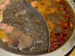 -沸炉重庆老火锅(军事博物馆店)