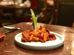 菠萝炒牛柳-新白鹿餐厅(爱琴海购物中心店)