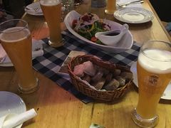 -皇冠自酿啤酒坊(中国红街5号楼店)
