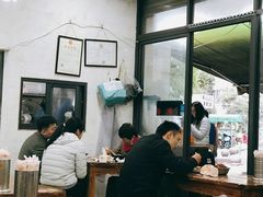 大堂-凡老头米线砂锅(古荡新村西粮站)