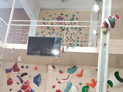 -啸岩馆 Roaring Climbing Gym