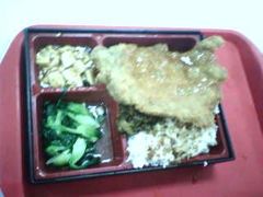 猪排便当。-华东政法大学第二食堂(松江校区)
