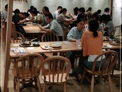 大堂-小满手工粉(上海品尊国际店)