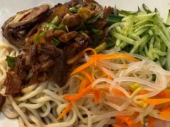 -鼓楼吃面·肉啃肉(南锣鼓巷店)