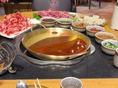 -顶顶汤火牛排火锅·经典铜锅涮肉