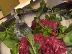 -左庭右院鲜牛肉火锅(金山万达店)