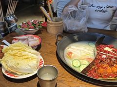-萍姐火锅·公路夜市(武汉首店)