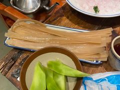 -周小明火锅(黑金冠社区店)