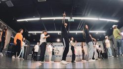 -泫舞舞蹈工作室