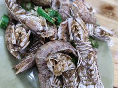 椒盐濑尿虾-贞姨美食·老字号海鲜大排档