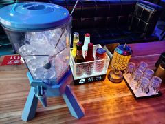 -喜鹊音乐酒馆(西街店)