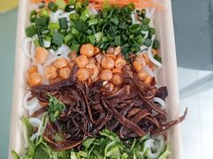 云南鸡枞米线-季季山·云南野生菌火锅(上海首店)