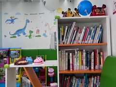 -岳辰齿科(浦东长泰店)