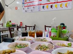 -榮泰米粉湯(Left Shop)