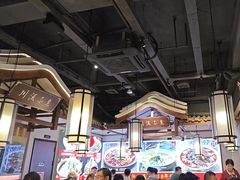 -川流不息·地道川菜·小龙虾(新松江路店)