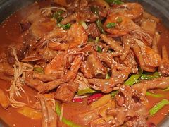 -徐记小怪兽肉蟹煲(中央大街店)