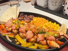 虾肉培根法吉塔-墨纪Mojí墨西哥餐厅(官舍店)