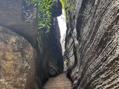 -梭布垭石林景区