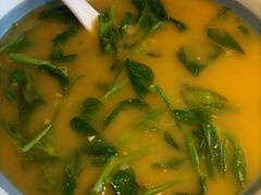 豌豆蔬菜汤-懒人盐府人家(航天桥店)