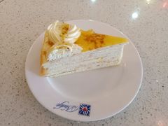 -Nadeje(Plaza Mahkota)