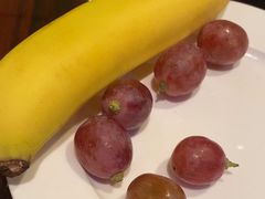 -广州万富希尔顿酒店·感趣自助餐厅·金秋蟹宴生蚝海鲜刺身