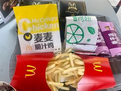 -麦当劳(金稻田路餐)