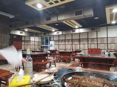 大堂-赵二火锅