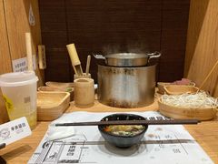 极品纯虾滑-独食火锅·半米屋台(望平街店)
