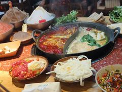 -赵美丽·重庆社区火锅·直营店(火车东站·中豪国际店)