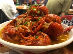 -琥珀老六龙虾(四里河店)