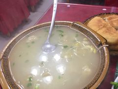 -乡土特色.冷锅鱼.牦牛肉汤锅