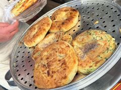 -喜洲杨记破酥粑粑