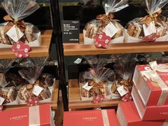 -Laderach 莱德拉(上海环贸iapm店)