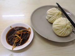 茴香素包子-张记包子铺(龙禧园店)