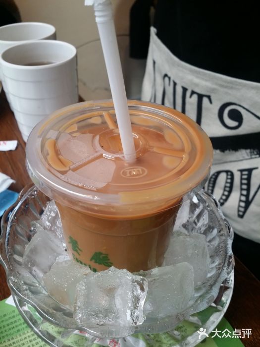 香港表哥茶餐厅(cityon熙地港店)港式冰镇奶茶图片