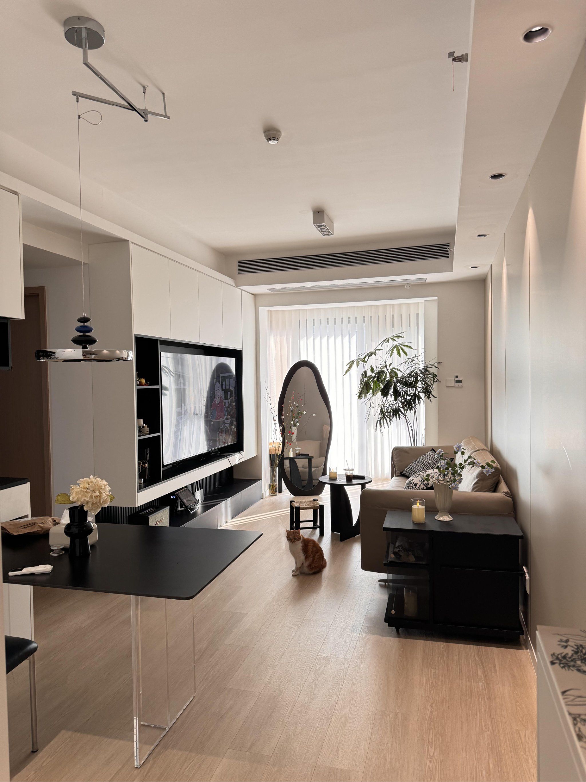 我家是套内65平的小户型
全部自己设计 父母都没有参与装修
硬装