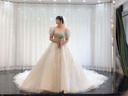 -拉瑞娜LaReine婚纱礼服高级定制