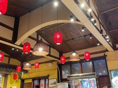 -富正毅三下锅·湘西韵味(天门山索道店)