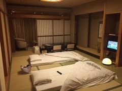 -月光园游月山庄