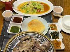 -蒙亨·手把肉·蒙古包文化主题餐厅(天恒广场店)