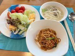 -亚龙湾希尔顿自助餐厅·海鲜·烧烤·沙滩BBQ·现场乐队
