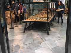 面包甜点陈列柜-原麦山丘(望京小街店)
