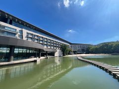 -上海佘山世茂艾美酒店
